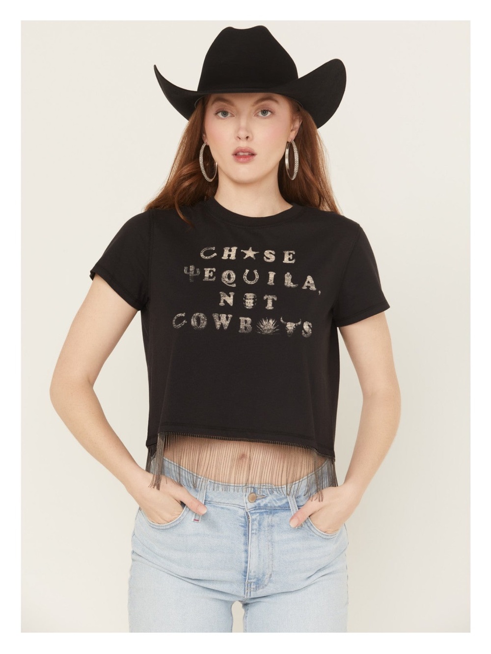 CHAIN FRINGE SHORT SLEEVE CROPPED
GRAPHIC TEE